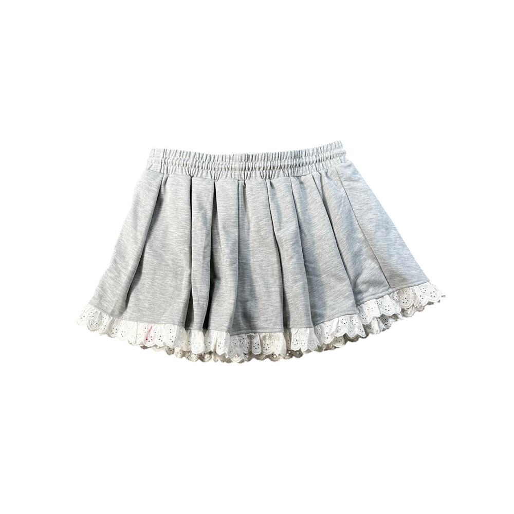 NWT Cider L pleated gray skort ruffled lace